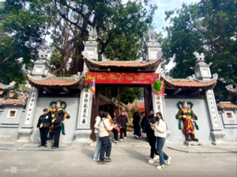 10 Ngôi Chùa Nổi Tiếng Cầu Duyên Linh Thiêng Trên Khắp Việt Nam