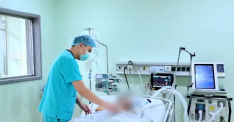 Thanh niên 20 tuổi hôn mê sau khi hút thuốc lá điện tử, cảnh báo nguy cơ từ thú vui nguy hiểm