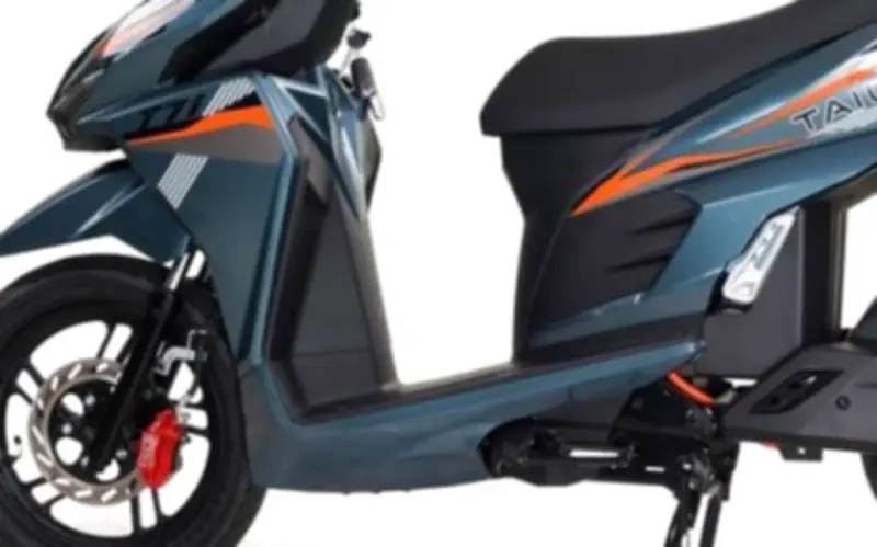 Xe máy điện 26 triệu đồng tại Việt Nam: Thiết kế đẹp, động cơ mạnh, pin khỏe
