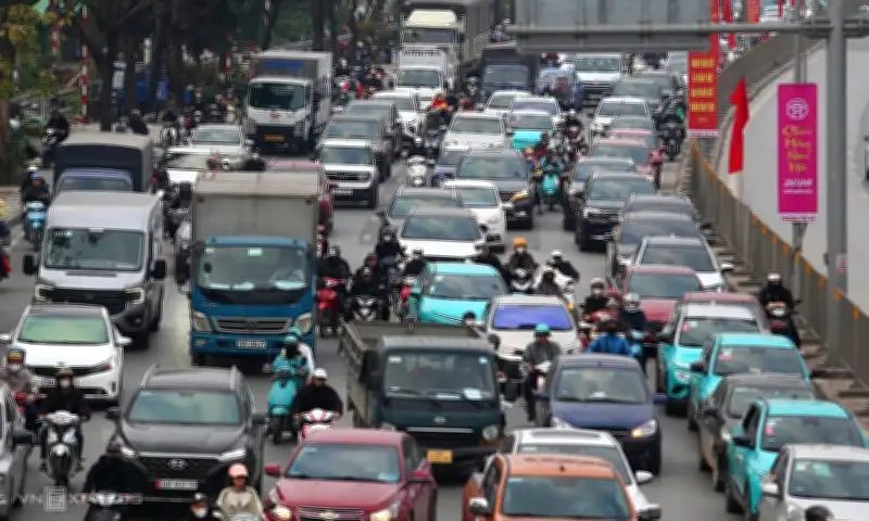 28.000 xe taxi chạy xăng dầu: Tương lai nào khi chuyển đổi sang xe điện?