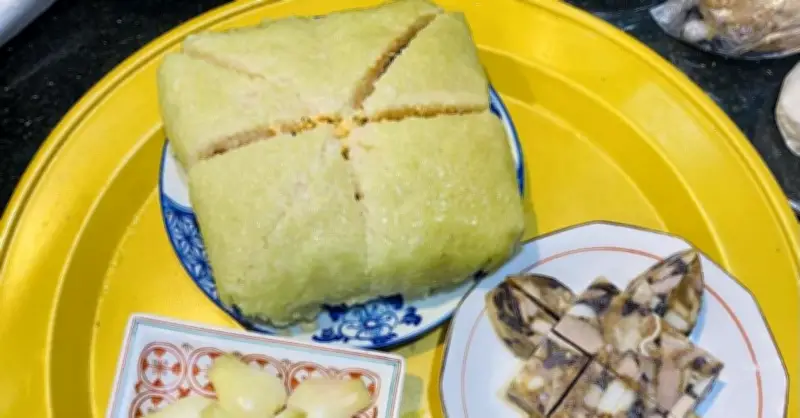 4 Điều Cần Tránh Khi Ăn Bánh Chưng Ngày Tết Để Bảo Vệ Sức Khỏe