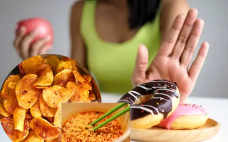 4 Món Ăn Vặt Âm Thầm Gây Tắc Nghẽn Mạch Máu, Dù Nam Hay Nữ Cũng Nên Tránh Xa