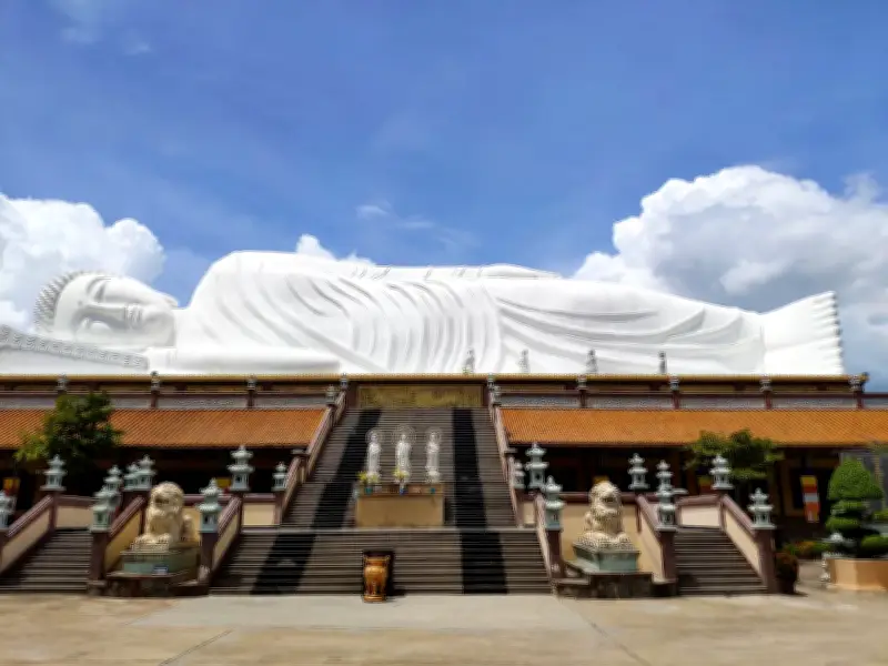 5 điểm tâm linh gần TP HCM cho chuyến du xuân đầu năm