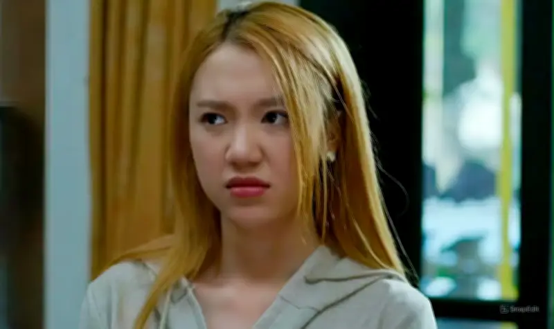 Diễn viên Thùy Dương chia sẻ về vai diễn gây tranh cãi trong 'Gia đình trái dấu'