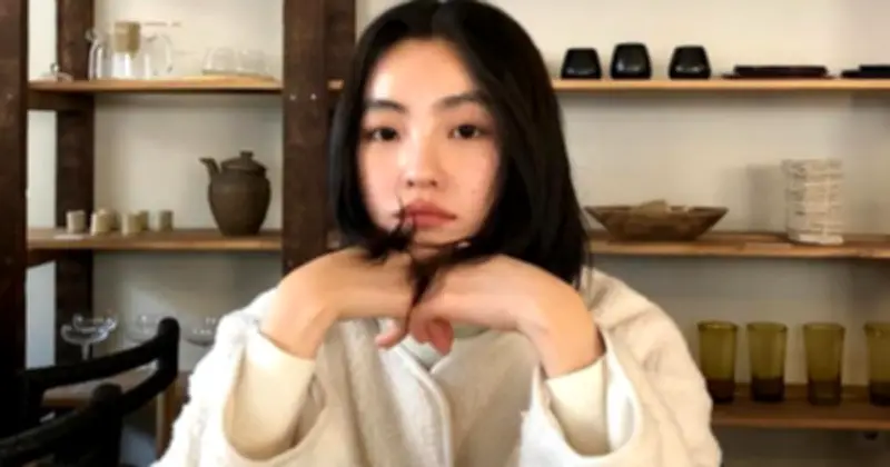 Sau 30 tuổi, đừng để thói quen so sánh và chứng minh bản thân làm Tết nặng nề