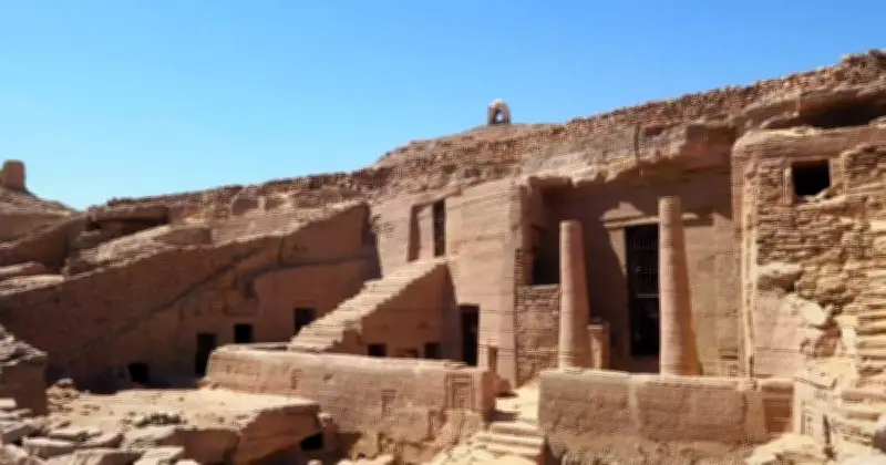 Ai Cập Phát Hiện Lăng Mộ Đá Cổ Vương Quốc, Hé Lộ Nghi Thức Mai Táng Cổ Xưa