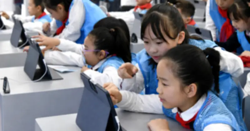 AI Trong Giáo Dục: Bạn Học Hay Kẻ Phá Hoại Khả Năng Tự Học?