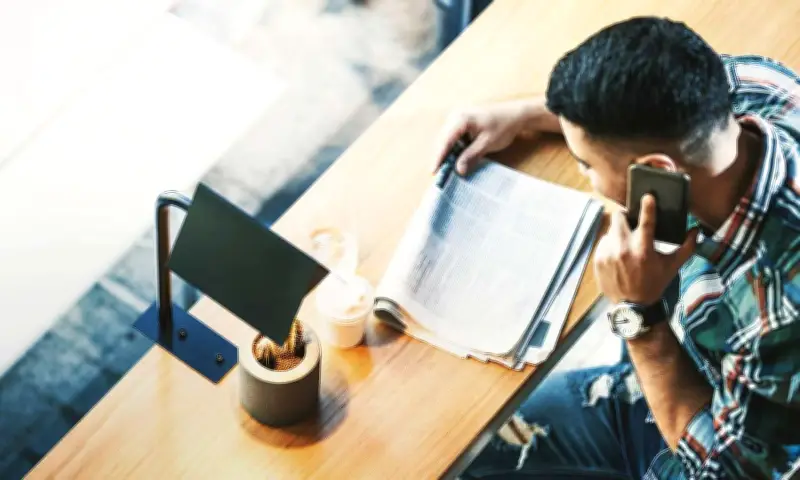 Thị trường lao động Mỹ ảm đạm: Người tìm việc trả tiền để được đi làm