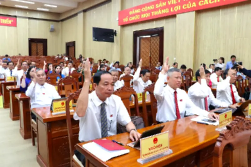 An Giang định vị trung tâm kinh tế biển, Cà Mau tăng cường dịch vụ ngân hàng cuối năm