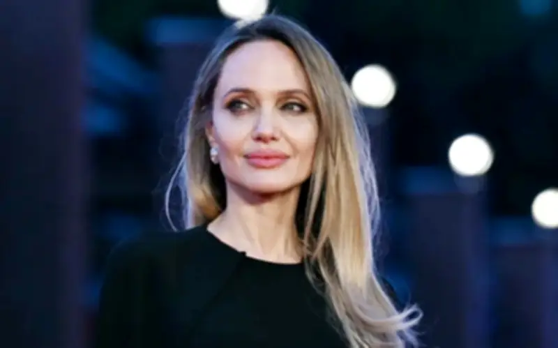 Angelina Jolie ở tuổi 50: Yêu những vết sẹo như minh chứng cho lựa chọn mạnh mẽ