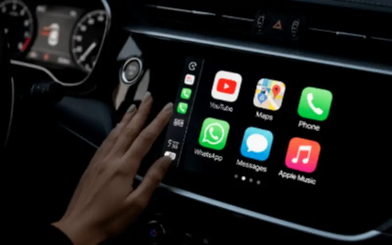 Apple CarPlay Sắp Hỗ Trợ Phát Video, Tăng Cường Giải Trí Trên Xe
