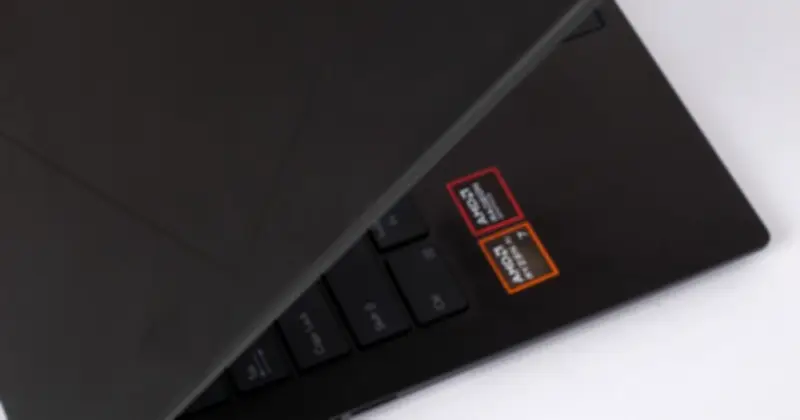 ASUS Zenbook 14 (UM3406GA): Laptop Ryzen AI 400 Series đầu tiên tại Việt Nam với thời lượng pin ấn tượng