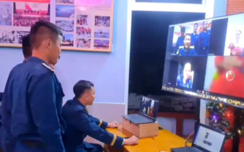 Bộ Đội Đón Tết Ấm Áp Qua 'Cầu Truyền Hình' Zalo Tại Đà Nẵng