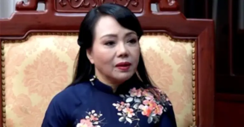 Bà Nguyễn Thị Kim Tiến và những lần được cấp dưới chia tiền tỷ