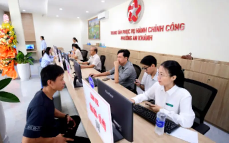 Bộ Nội vụ yêu cầu rà soát chế độ phụ cấp khu vực và đặc biệt cho cán bộ