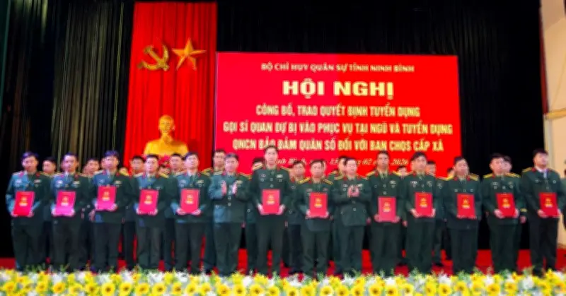 Bộ Quốc phòng tuyển dụng quân nhân chuyên nghiệp cho Ban chỉ huy quân sự cấp xã