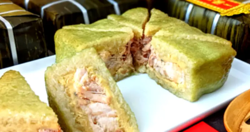 Bí quyết luộc bánh chưng chín đều, xanh đẹp và thơm ngon trong dịp Tết