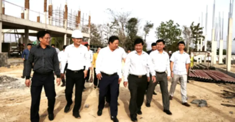 Bí thư Tỉnh ủy Đắk Lắk chỉ đạo tăng tốc thi công các trường nội trú liên cấp