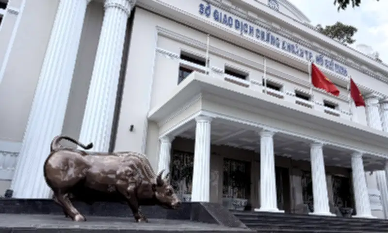 Bò Tót - Linh Vật Biểu Tượng Mới Của Chứng Khoán Việt: Ý Nghĩa Tăng Trưởng Và Niềm Tin