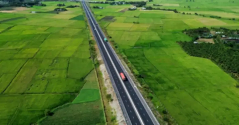 Bộ Xây dựng ghi nhận đề xuất đầu tư hoàn chỉnh cao tốc Dầu Giây - Tân Phú