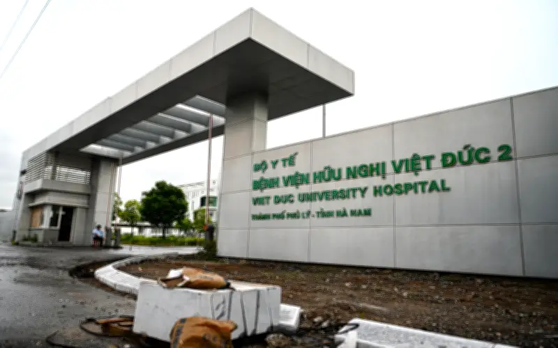 Bộ Y tế họp khẩn về nhân lực cho cơ sở 2 Bệnh viện Bạch Mai và Việt Đức