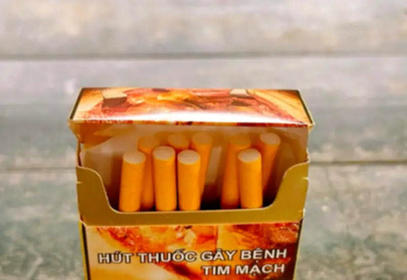 Bộ Y tế đề xuất cấm trưng bày thuốc lá tại điểm bán để giảm tỷ lệ hút thuốc