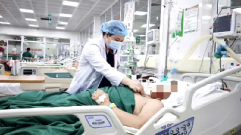 Bữa Cơm Tất Niên Ấm Áp: Người Lành Và Những Bác Sĩ Không Nhớ Nổi Mừng Mấy Tết