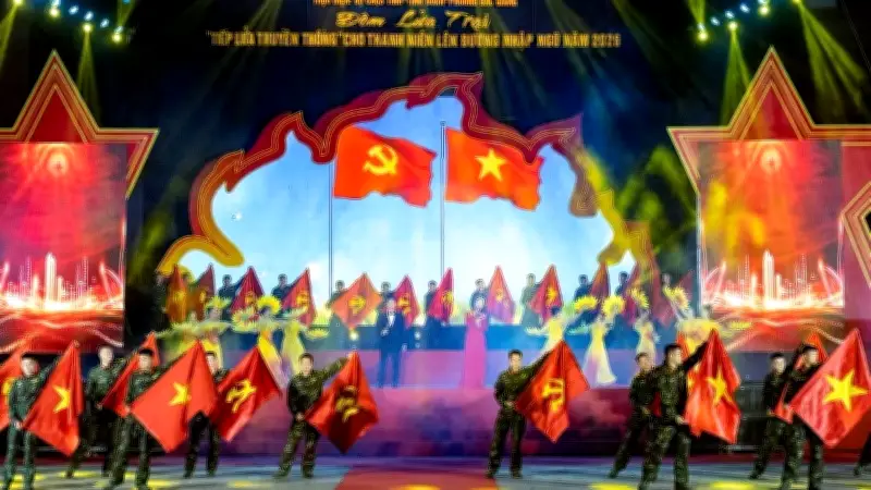 Bắc Ninh Tiếp Lửa Truyền Thống Cho Hơn 200 Thanh Niên Ưu Tú Lên Đường Nhập Ngũ