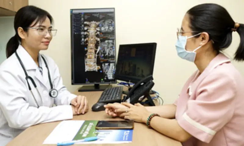 Bác sĩ khuyên bệnh nhân ung thư chuẩn bị sức khỏe và thuốc men trước Tết Nguyên đán