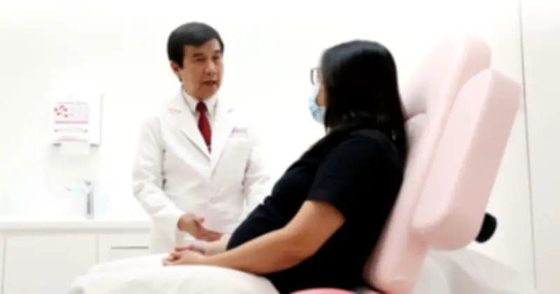 Bác sĩ Nguyễn Hoàng Tuấn: Hành trình 35 năm giữ trọn hạnh phúc gia đình qua từng ca sinh nở