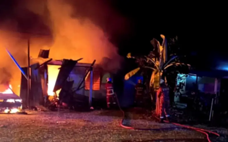 Bi kịch hỏa hoạn tại Malaysia: 5 người trong gia đình tử vong khi nhà bị thiêu rụi