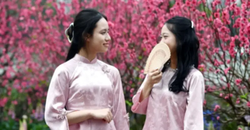 Bài mẫu viết thư UPU lần thứ 55: Tết xa nhà trong thế giới số