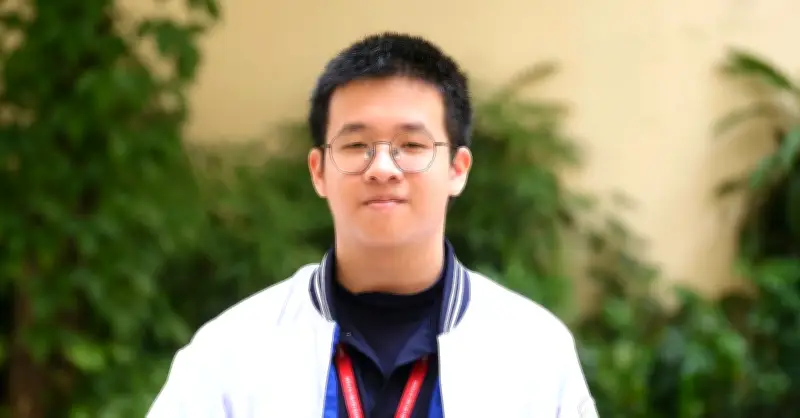 Bùi Nhật Minh: Thủ khoa kép, giải Nhất quốc gia lớp 10 và hành trình Toán học đầy cảm hứng