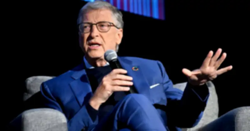 Bill Gates: Lập trình viên là nghề miễn nhiễm trước AI, không thể bị thay thế trong 100 năm