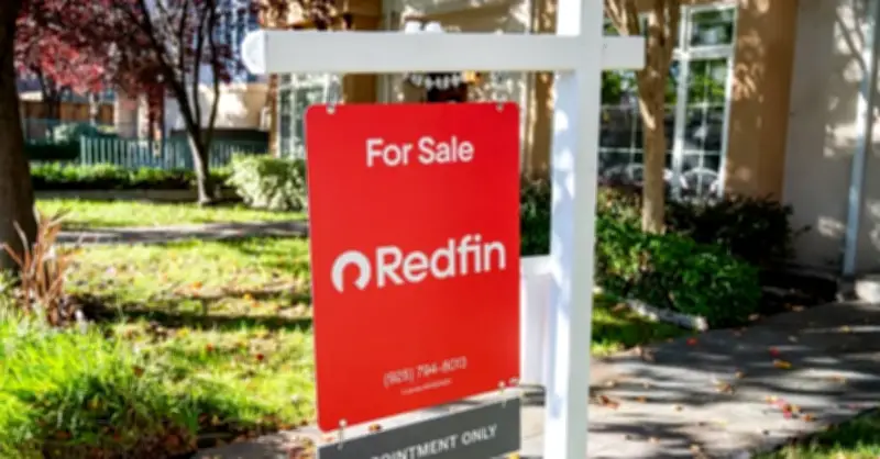 Biệt thự 1,5 triệu USD bị bán từ xa, chủ hoang mang, người mua ôm nợ triệu USD