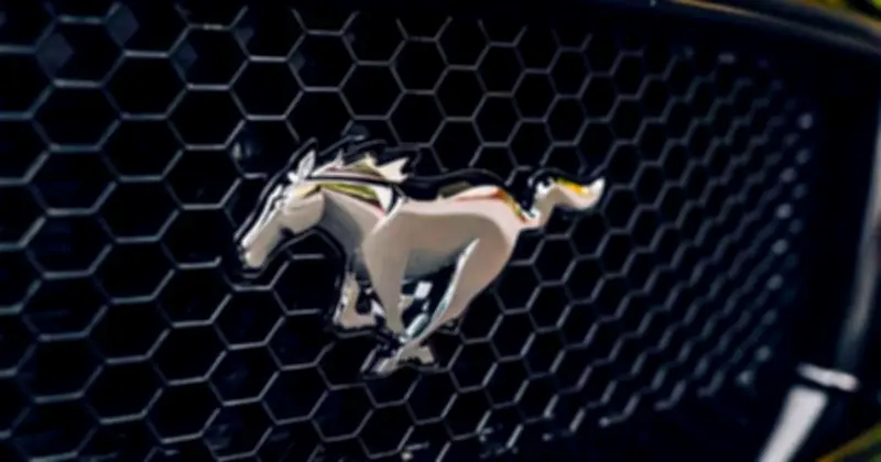 Biểu tượng ngựa trên logo ô tô: Từ Ferrari đến Porsche và Ford Mustang