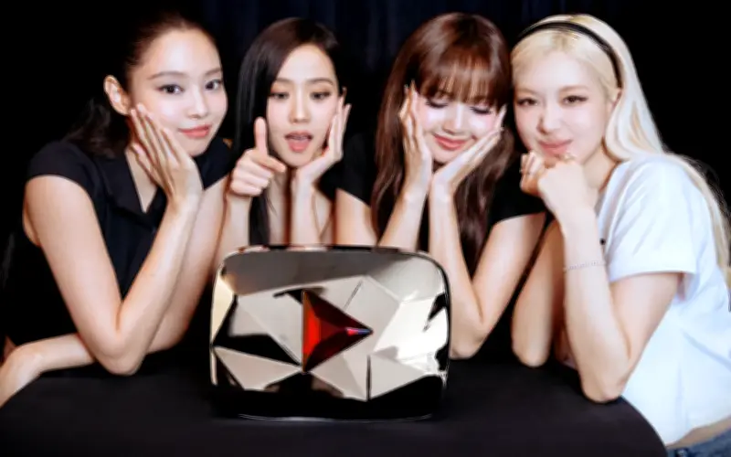 BlackPink Lập Kỷ Lục 100 Triệu Subscriber, Nghệ Sĩ Âm Nhạc Đầu Tiên Trên YouTube