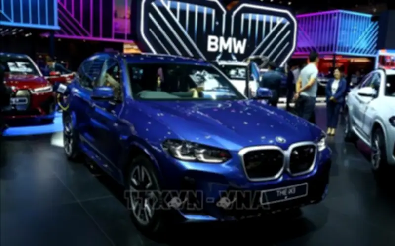 BMW triệu hồi hàng trăm ngàn xe toàn cầu vì nguy cơ cháy từ hệ thống khởi động