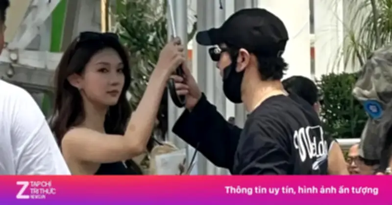 Bạn gái kém 22 tuổi của Huỳnh Hiểu Minh gây chú ý với hành động xóa sạch mạng xã hội