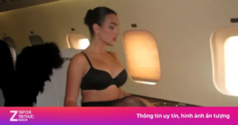 Bạn gái Ronaldo Georgina Rodriguez gây sốt với phong cách táo bạo trên chuyên cơ