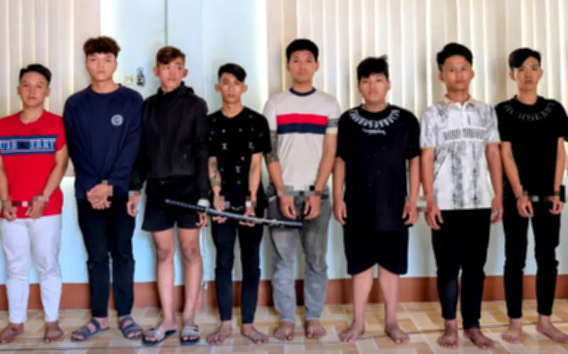 Băng cướp thanh thiếu niên truy đuổi, chém nạn nhân để cướp tài sản ở TP.HCM