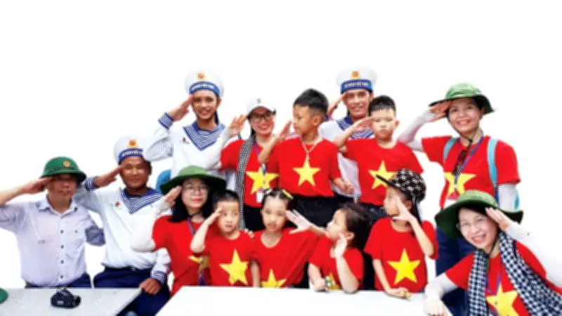 Bình Minh Trường Sa: Nhịp Sống Lặng Thầm Giữ Vững Chủ Quyền Biển Đảo