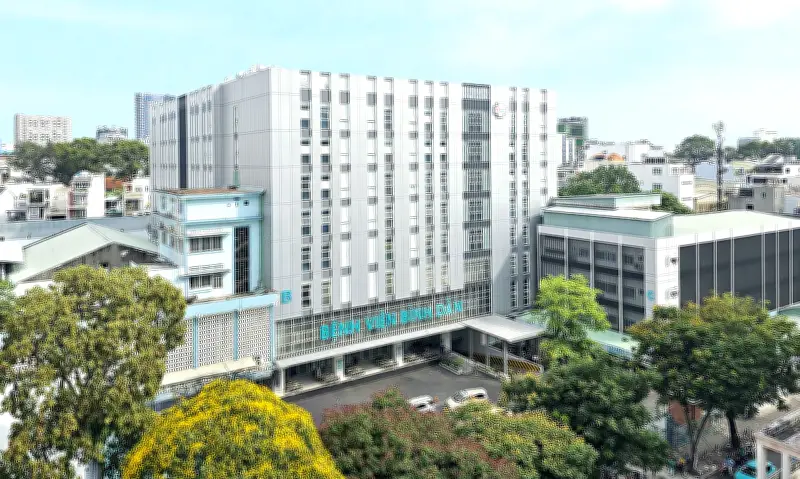 Bệnh viện Bình Dân khánh thành tòa nhà 340 tỷ, đón Huân chương Lao động hạng Nhì