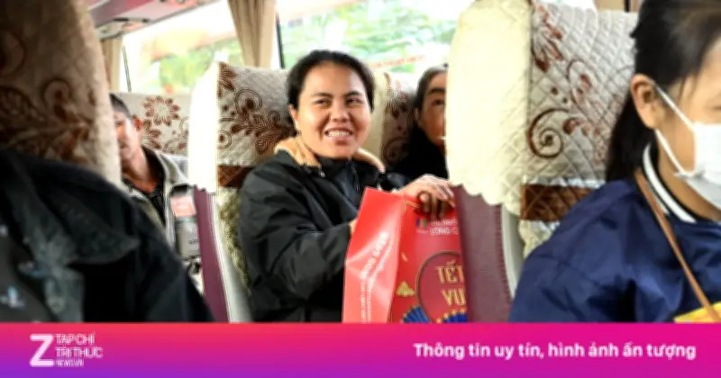 Bệnh viện Trung ương Huế và Long Châu tổ chức 'Chuyến xe yêu thương' đưa bệnh nhân về quê đón Tết