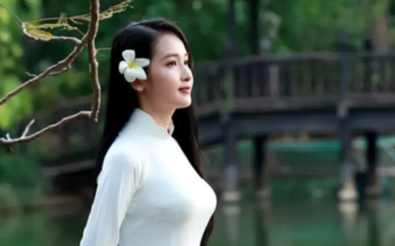 Bảo Tàng Áo Dài Và Thảo Cầm Viên Giảm Giá Vé Cho Du Khách Mặc Áo Dài