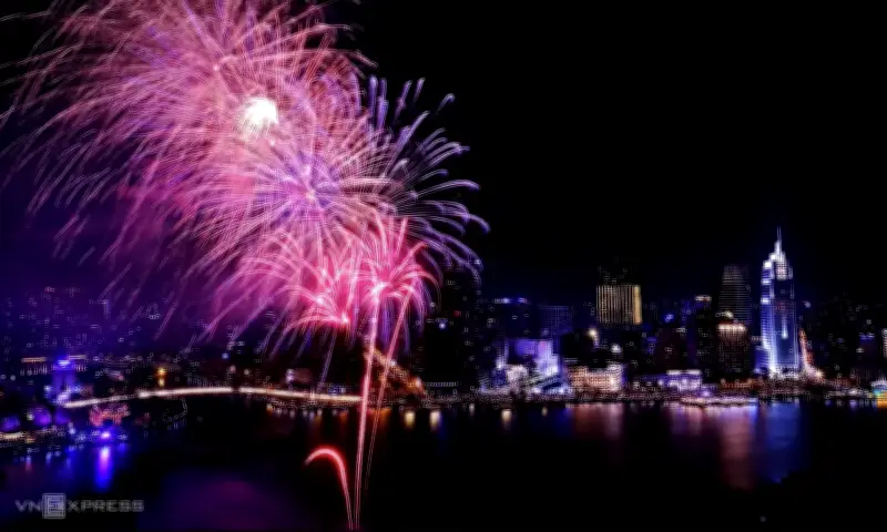 Bảo Vệ Sức Khỏe Trẻ Em Trong Đêm Giao Thừa: Lời Khuyên Từ Chuyên Gia