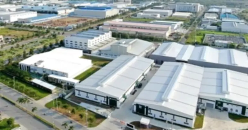 Bất Động Sản Công Nghiệp Việt Nam: Sức Hút Mạnh Mẽ Từ Hai Miền, Tiềm Năng Bùng Nổ Năm 2026