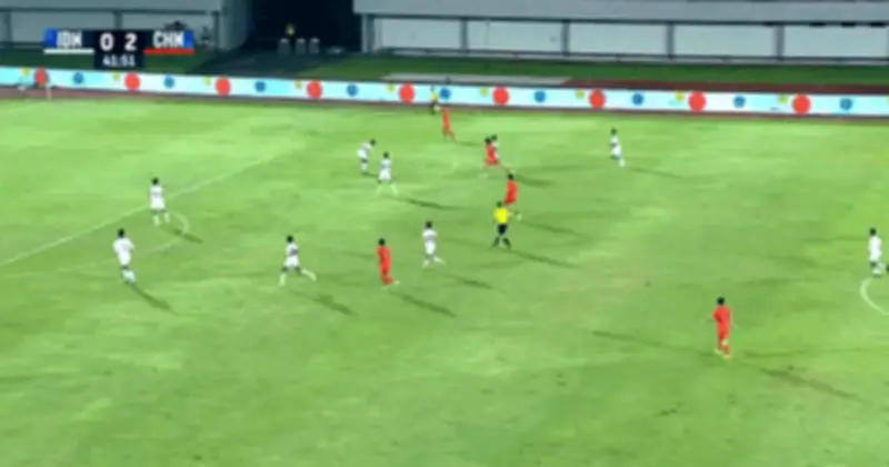 Báo Trung Quốc mỉa mai chiến thắng 7-0 trước Indonesia: 'Chiêu đãi nước 7UP'