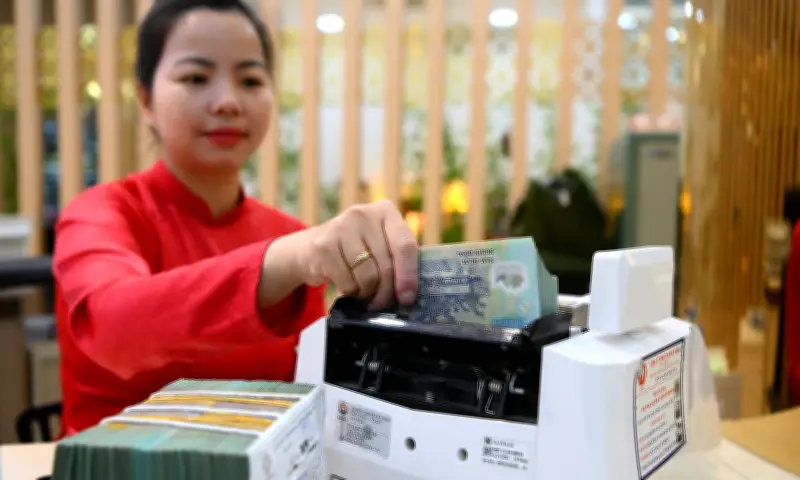 Bộ Tài chính đề xuất xuất hóa đơn tổng cho dịch vụ như trông giữ xe, rạp chiếu phim