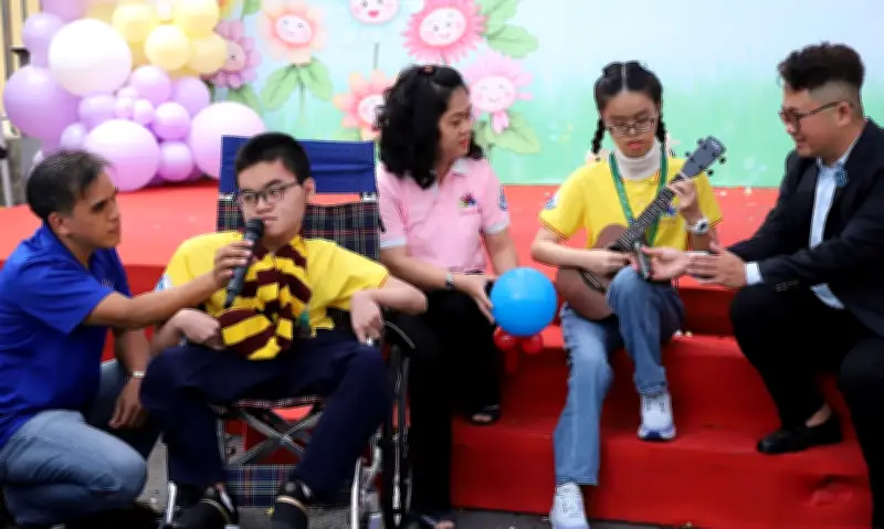 Cô gái mắc bệnh hiếm Pompe vượt khó, trở thành sinh viên dược nhờ thuốc đặc trị